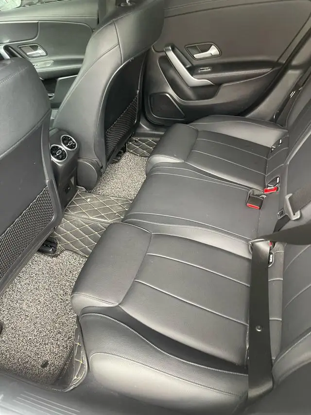 Mercedes-Benz Mercedes-Benz A-class A 200 L sports sedan dynamic Version