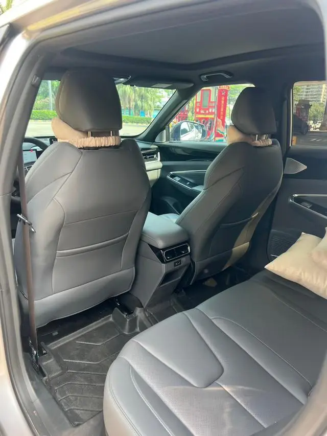 Geely Boyue 1.5TD beautiful