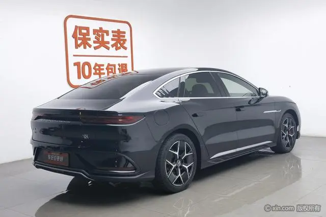BYD Han DM DM-i 242KM flagship type