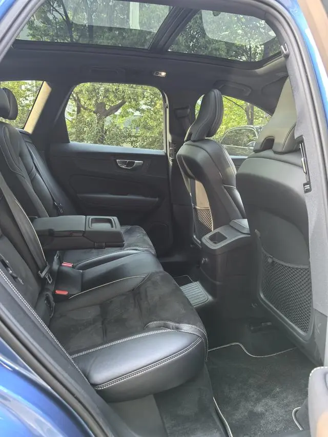 Volvo Volvo XC60 PHEV T8 E-drive Hybrid Zhizun Deluxe Edition Country V