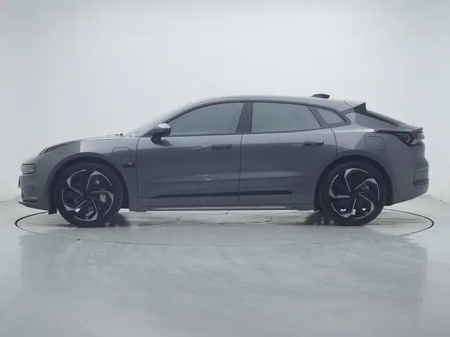 ZEEKR ZEEKR 001 ME version 100kWh four-wheel drive