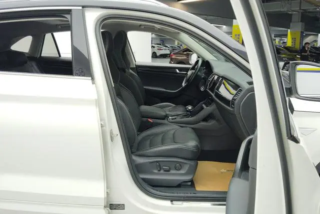 Skoda Kodiak GT ZI330 two-wheel drive Deluxe Edition