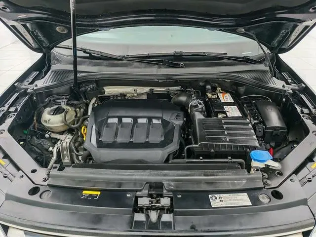 Volkswagen Tiguan L 330TSI automatic two-wheel drive Smart edition