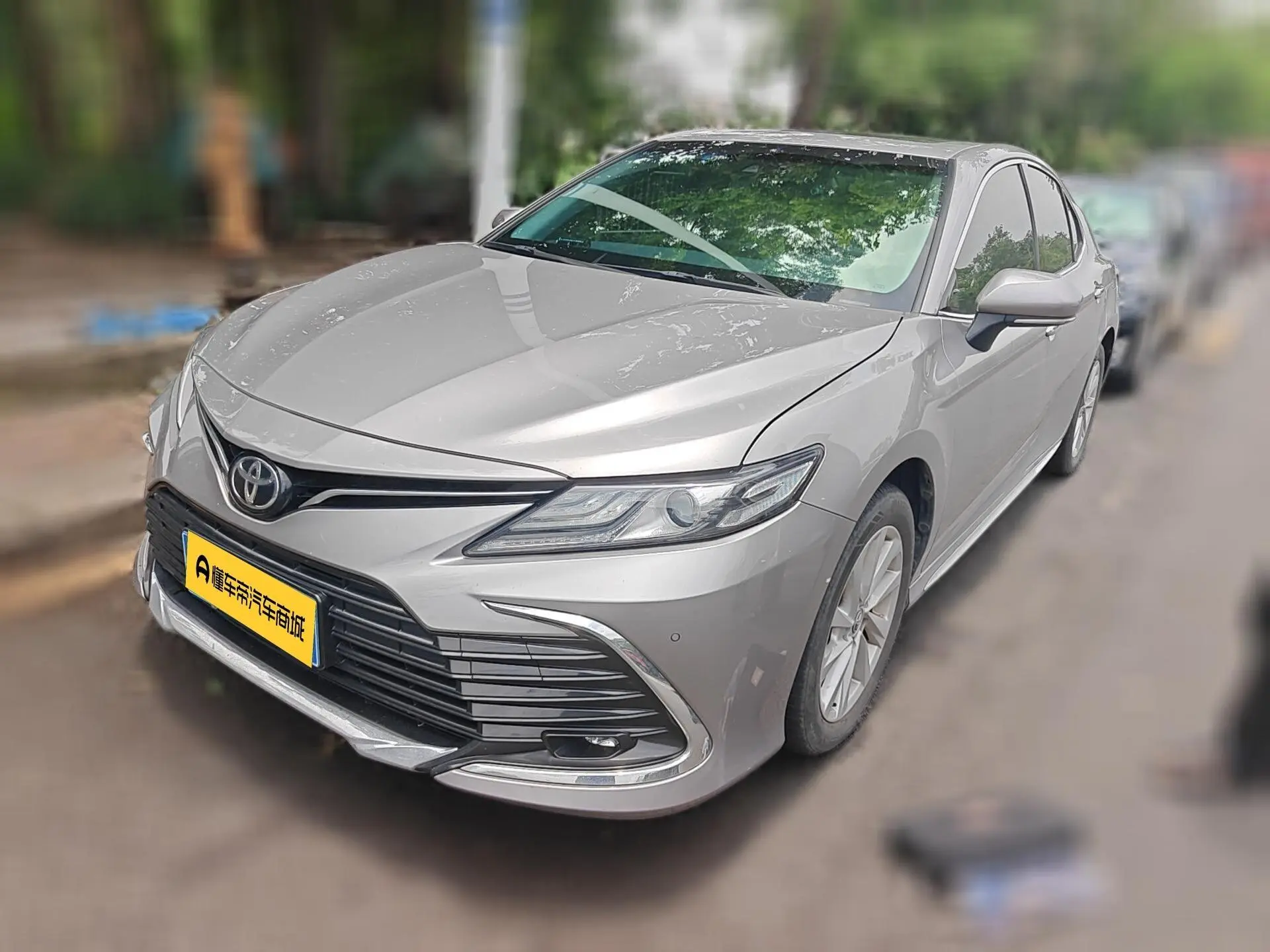 TOYOTA Camry 2.0G Deluxe Edition
