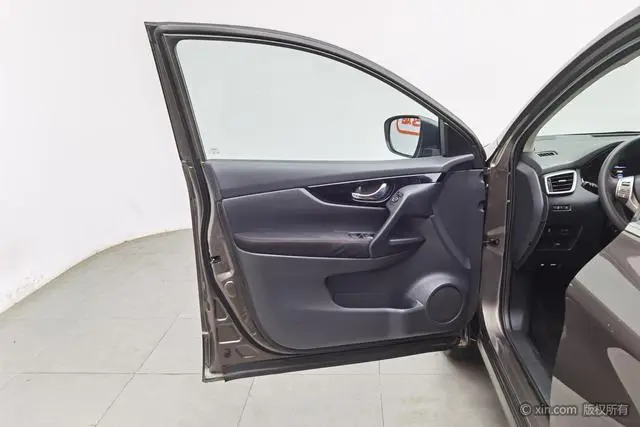 Nissan Qashqai 2.0L CVT Elite Edition