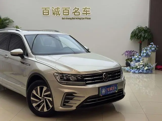 Volkswagen Tiguan L PHEV 1.4T plug-in hybrid Premium Edition