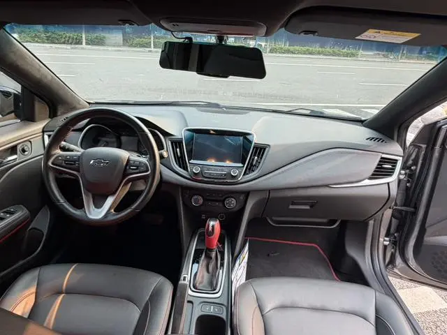 Chevrolet Cruze RS 330T automatic happy Version