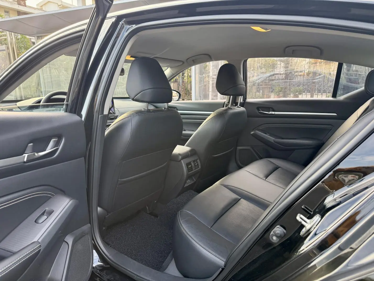 Nissan Teana 2.0L XE Fashion Edition