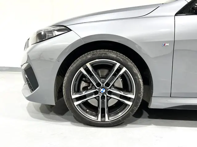 BMW BMW 2 Series (imported) 225i four-door coupe M sports Yao Ye set