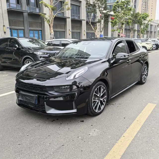 LYNK & CO Lynk 03 1.5TD DCT Jin Pro