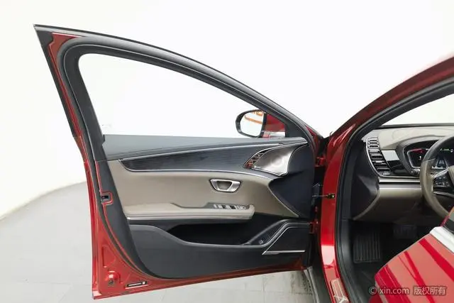 BYD Han EV Four-wheel drive high-performance version flagship