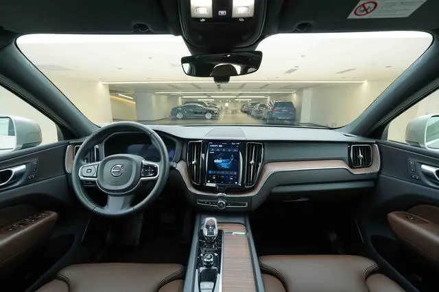 Volvo Volvo XC60 PHEV T8 four-wheel drive long battery life Zhiyuan Deluxe Edition