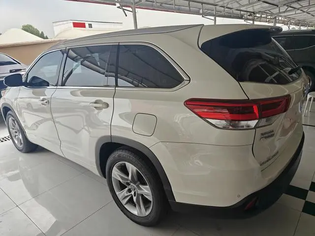 TOYOTA Highlander 2.0T four-wheel drive deluxe edition 7-seater Country V