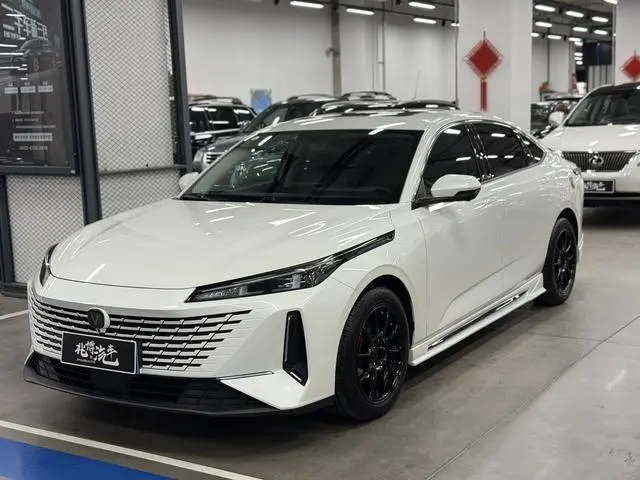 Changan Yida 1.5T GDI automatic flagship type