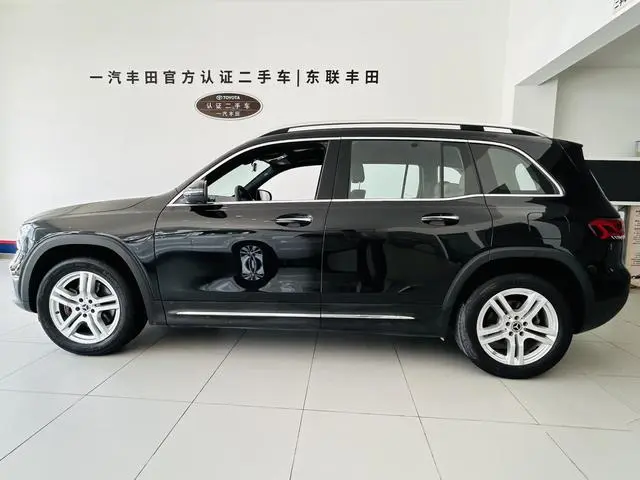 Mercedes-Benz Mercedes-Benz GLB GLB 220 dynamic type