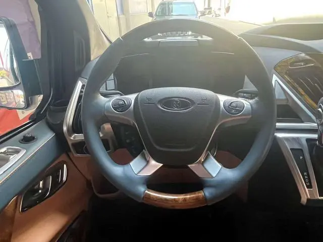 Kedi Kti Shengm Peak 2.0T Shengmufeng M1 7-seater version