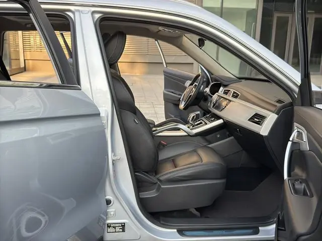 Geely Boyue 1.8TD DCT two-wheel drive intelligent 4G connected version