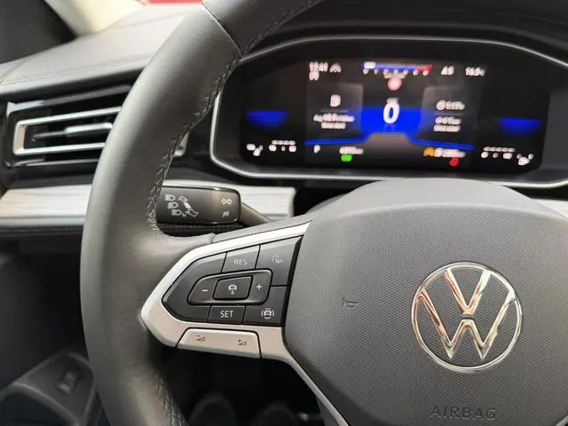 Volkswagen Sagitar 200TSI DSG Beyond Edition