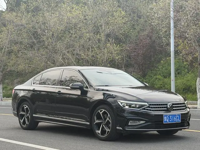 Volkswagen Magotan 2 million commemorative edition 330TSI DSG Luxury models