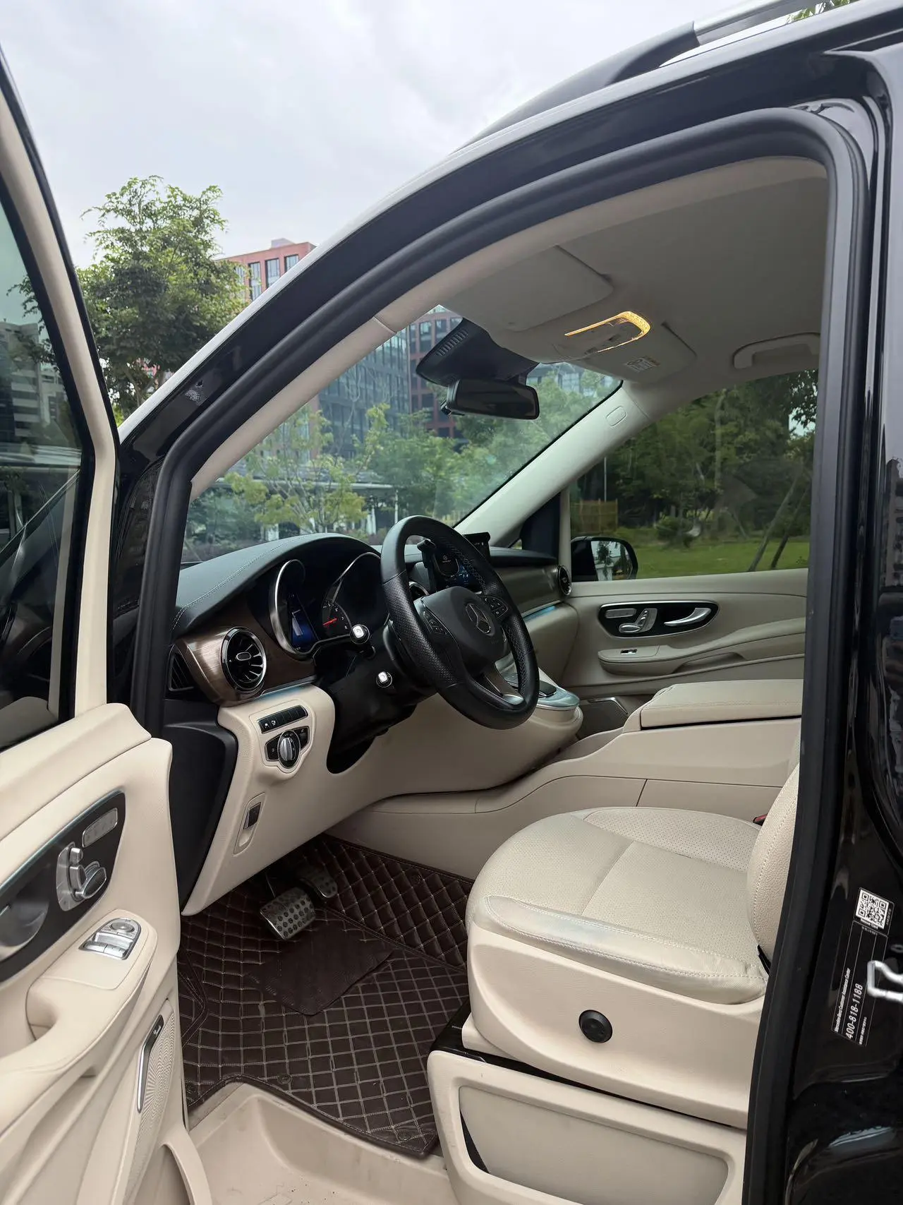 Mercedes-Benz Mercedes-Benz V-class V 260 Premium Edition