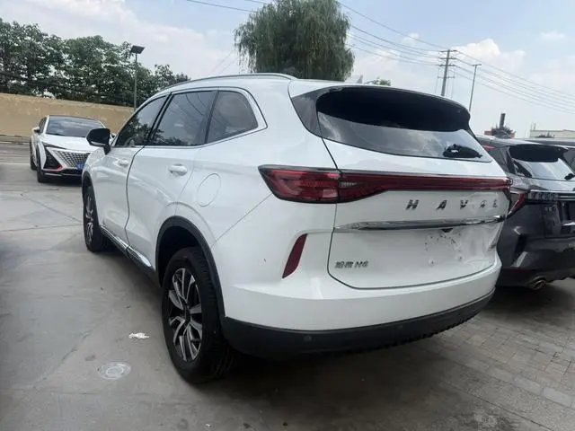 Haval Haval H6 The third generation 1.5 GDIT automatic Max version