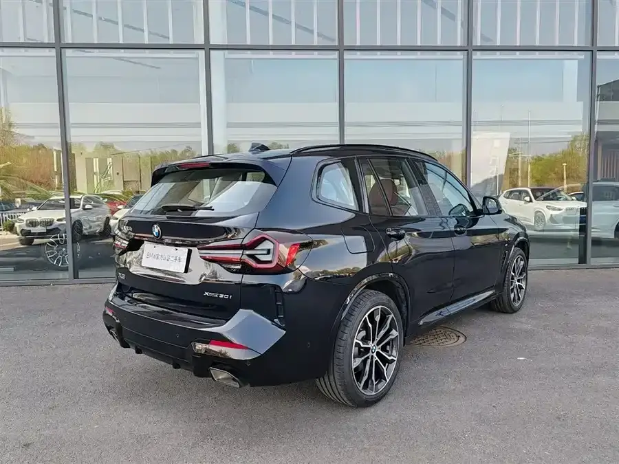 BMW BMW X3 Facelifted xDrive30i leading M Yao Ye suit