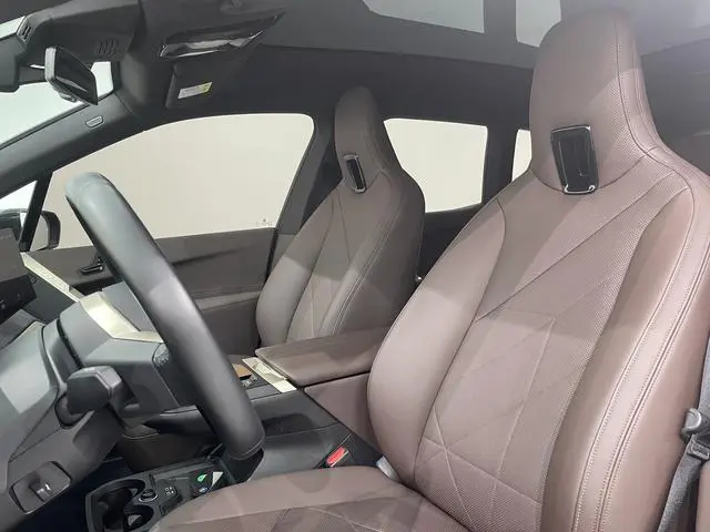 BMW BMW iX xDrive40
