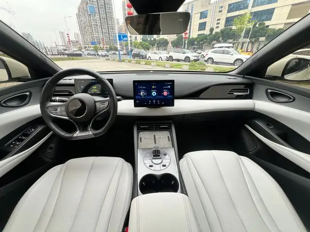 BYD Seal 06DM DM-i 80KM premium type