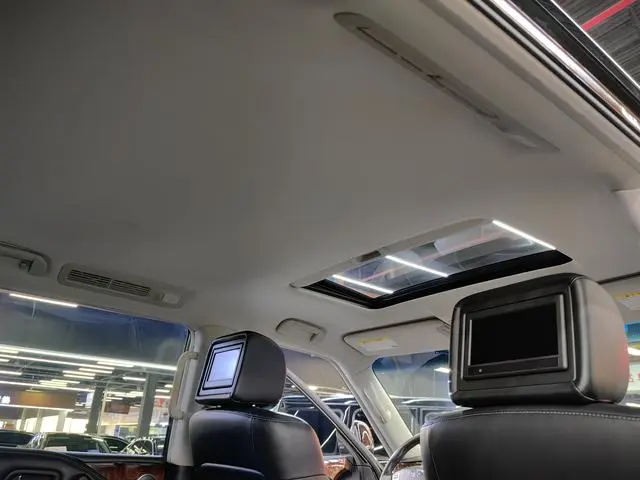Infiniti Infiniti QX80 5.6L 4WD