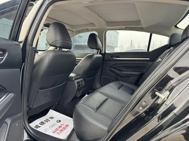 Nissan Teana 2.0 L XL Comfort Edition