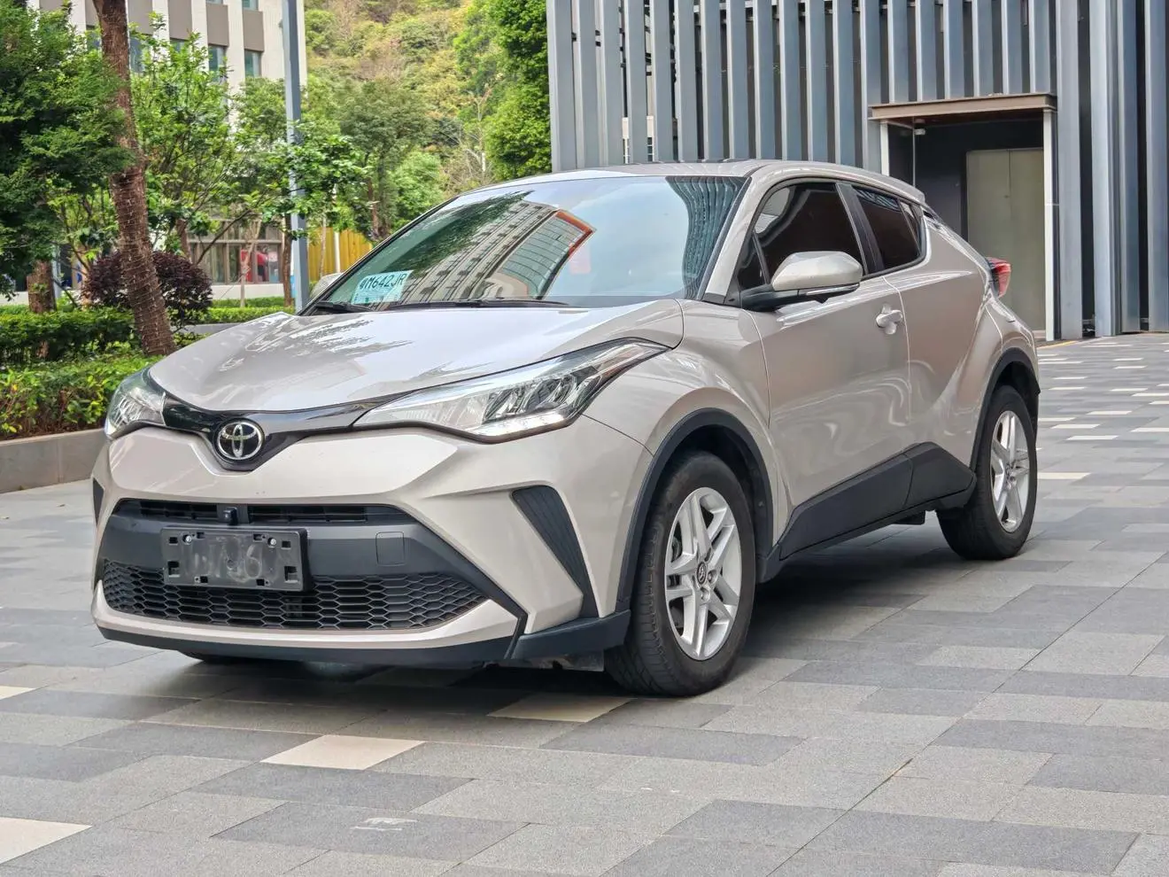 TOYOTA Toyota C-HR 2.0L Comfort Version