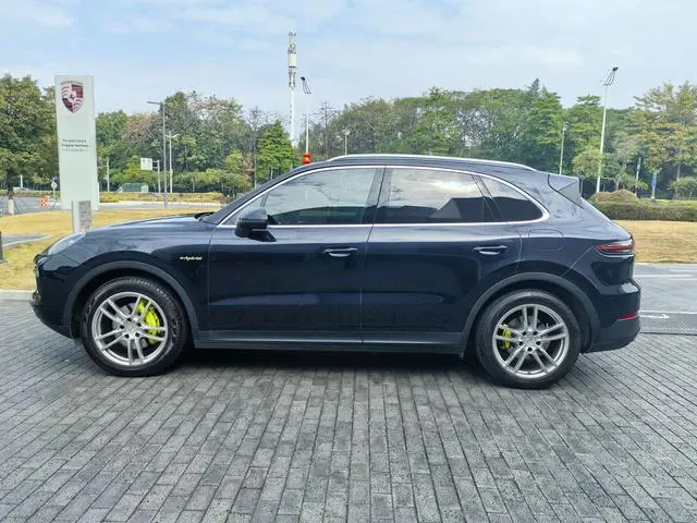 Porsche Cayenne E-Hybrid Cayenne E-Hybrid 2.0T