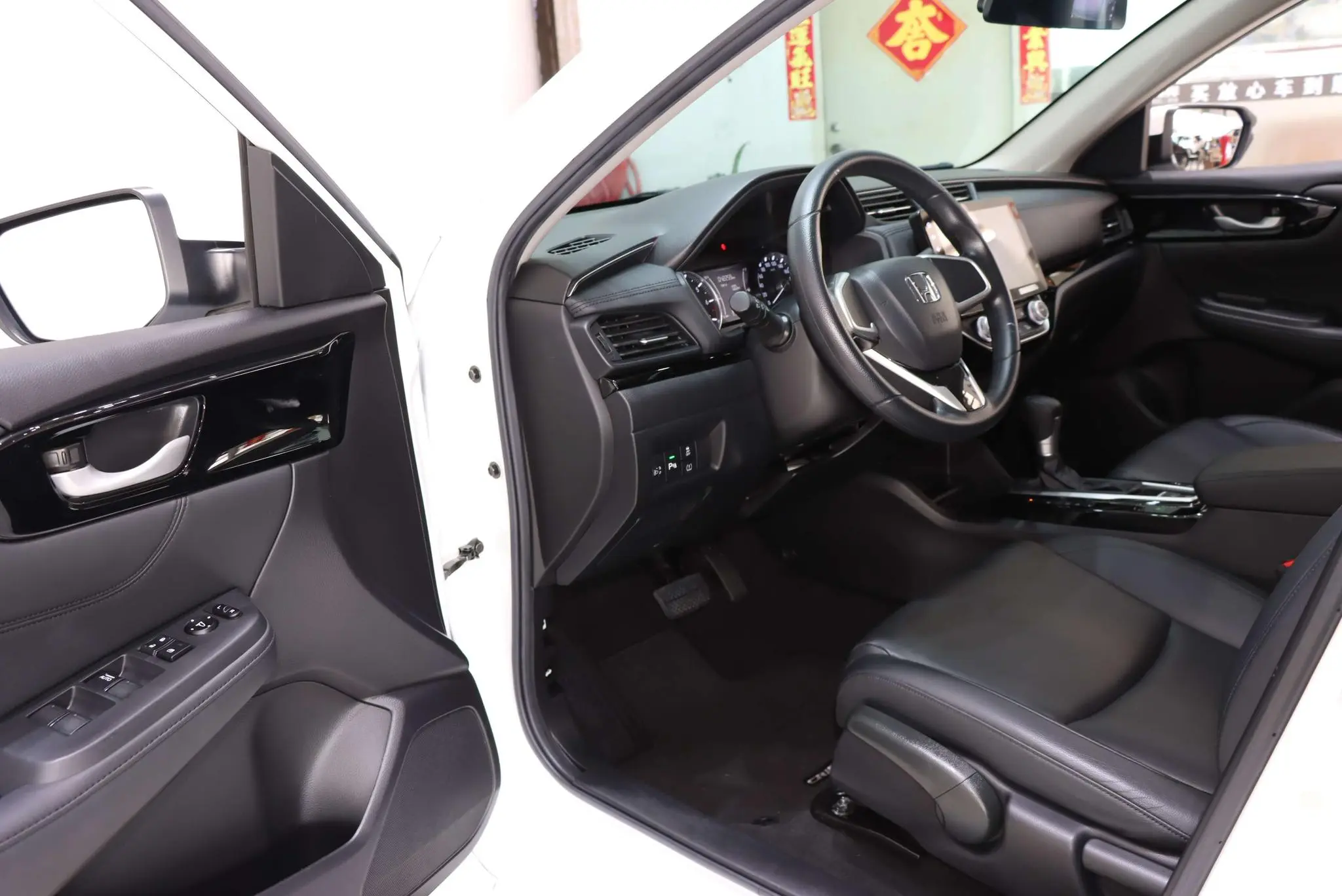 Honda Lingpai 180Turbo CVT Deluxe Edition Country VI