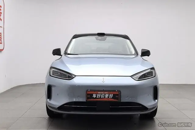 AITO Ask the world M5 Pure electric four-wheel drive performance version