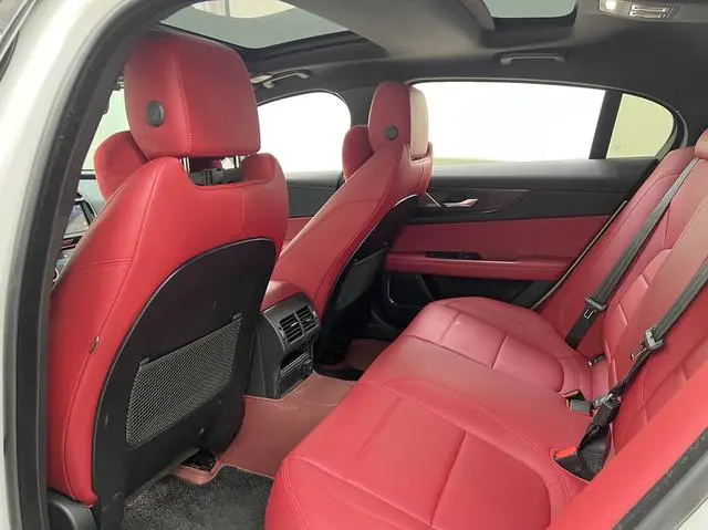 Jaguar Jaguar XEL 2.0T 250PS R-DYNAMIC S Yaohei Sports Edition