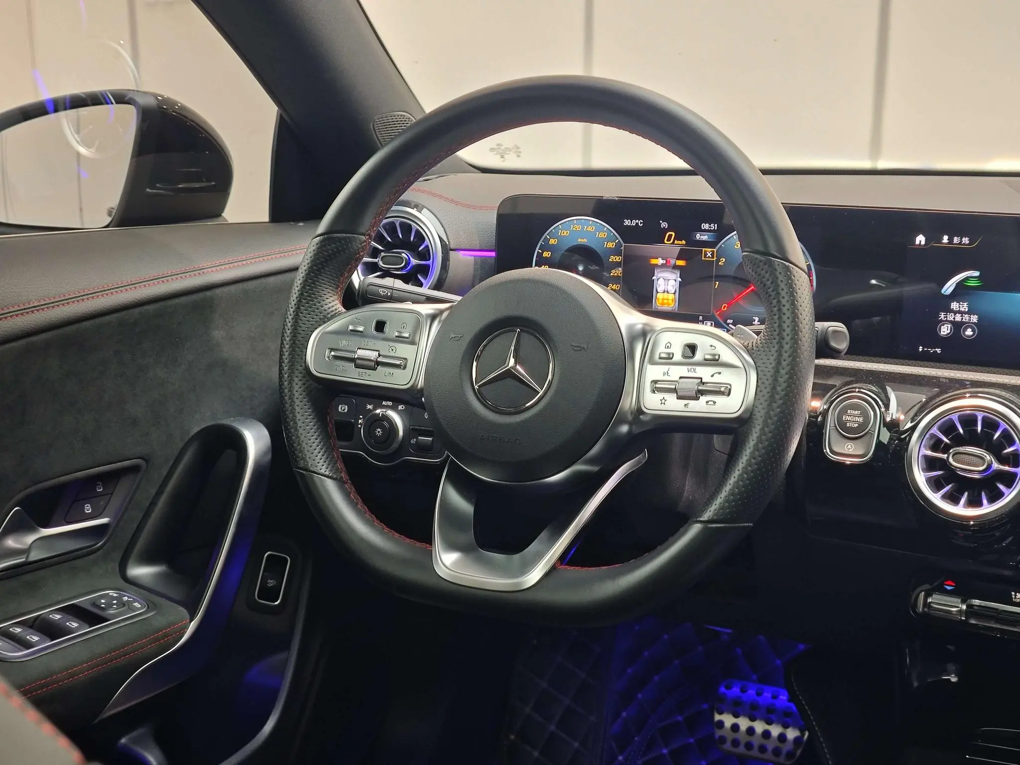 Mercedes-Benz Mercedes-Benz CLA CLA 200 four-door coupe