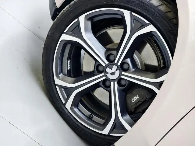 NIO Nio ET5 75kWh