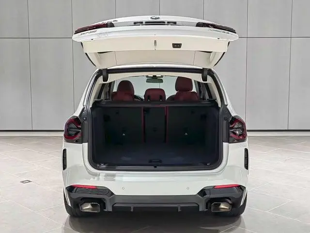 BMW BMW X3 xDrive30i Leading M Yao Ye Set