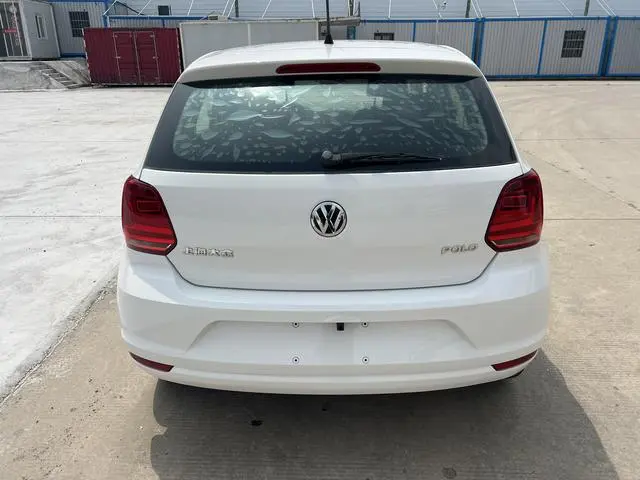 Volkswagen Polo 1.4L automatic fashion type