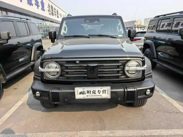 Tank Tank 300 2.0T Conqueror