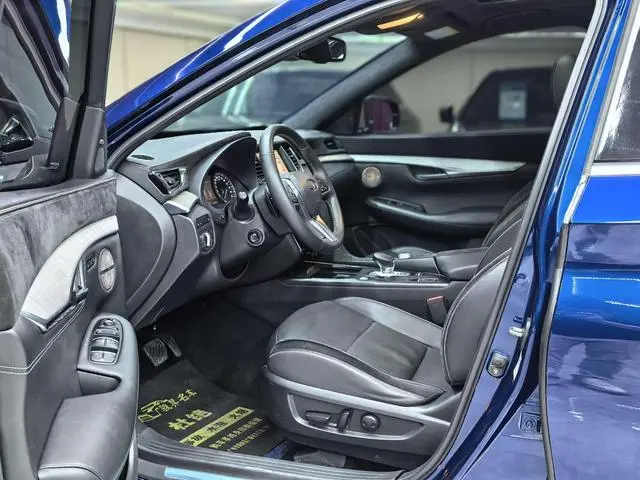 Infiniti Infiniti QX50 2.0T four-wheel drive Deluxe Edition