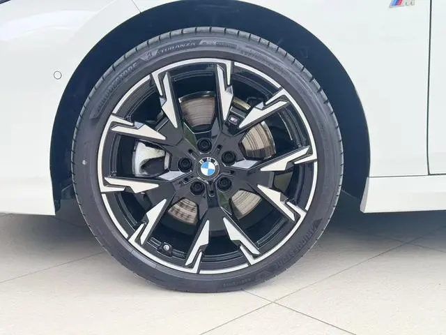 BMW BMW 2 Series 225L M Sports Yao Ye Suit