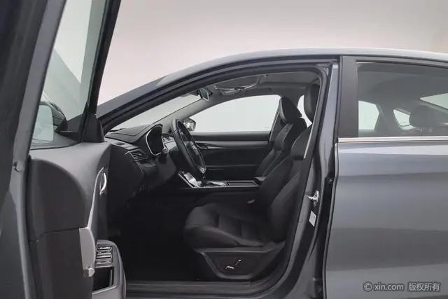 Geely Binrui 200T DCT Binzhi Edition