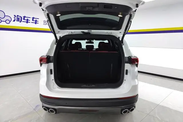 Chery Jetour Jietu X70 PLUS Champion Edition 1.5T DCT Champion MAX 7 Seats