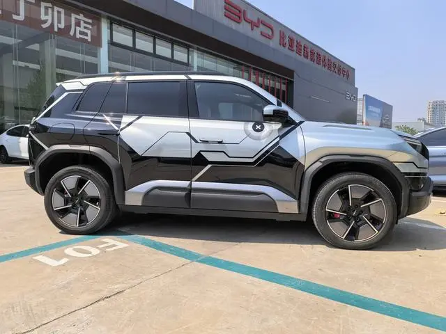 FANG CHENG BAO Titanium 3 501KM four-wheel drive Ultra version