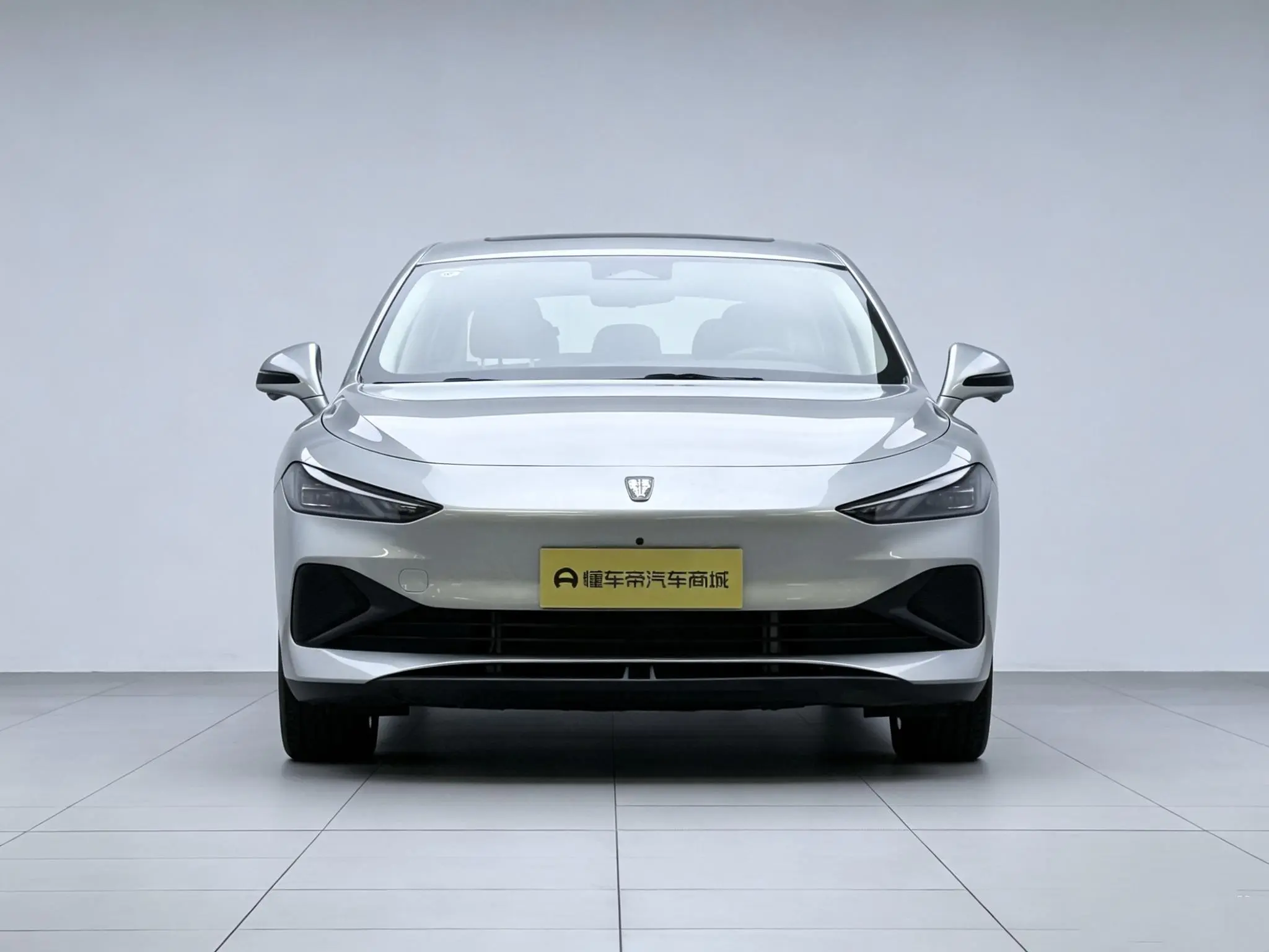 Roewe Roewe D7 DMH 125 Ultimate Edition