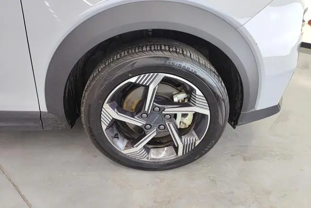 LYNK & CO Lynk & Co. 06 EM-P 84KM battery life version Pro