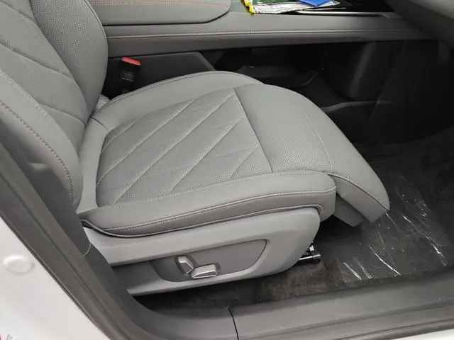 Shenlan Deepal Dark blue S05 520Max pure electric version