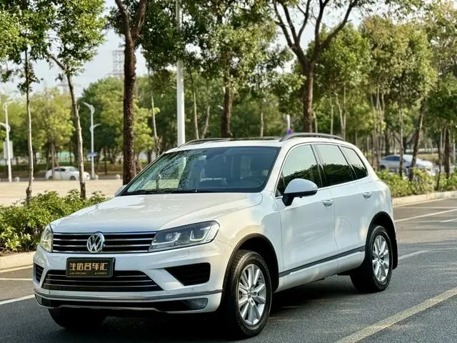 Volkswagen Touareg 3.0 TSI Yaoyue Edition