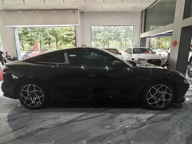 Neta Nezha GT 580 four-wheel drive version